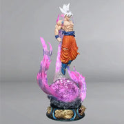 25cm Dragon Ball Son Goku Ultra Instinct Figure – LED Light-Up Collectible Statue